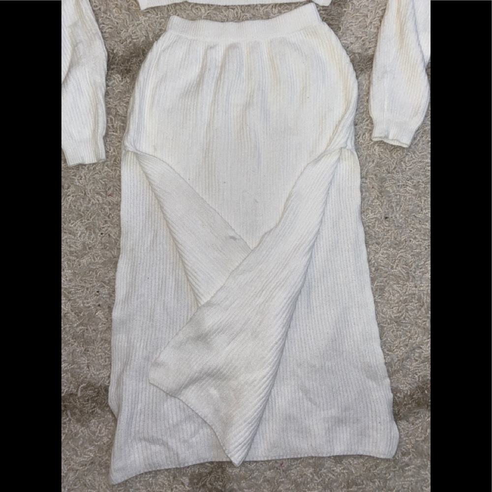 Knit Split Skirt Set - image 3